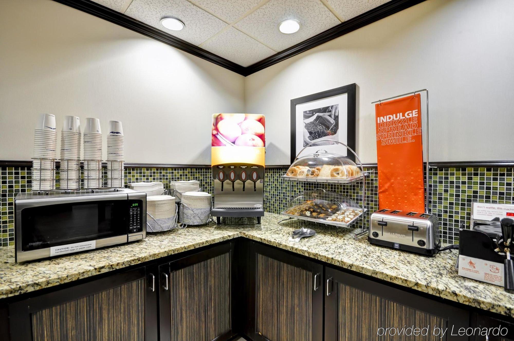 Hotel Wingate By Wyndham Charleston Coliseum North Charleston Esterno foto