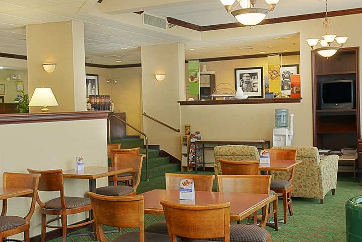 Hotel Wingate By Wyndham Charleston Coliseum North Charleston Ristorante foto