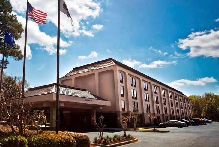 Hotel Wingate By Wyndham Charleston Coliseum North Charleston Esterno foto
